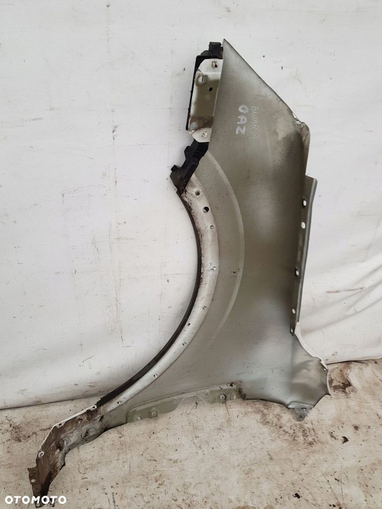 ślizg listwa błotnik prawa Opel Antara lift - 9