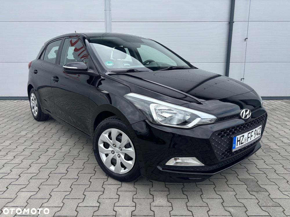 Hyundai i20 blue 1.2 Classic - 4