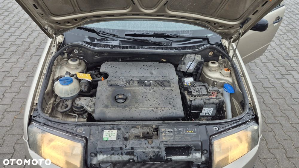 Skoda Fabia 1.4 16V Ambiente - 16