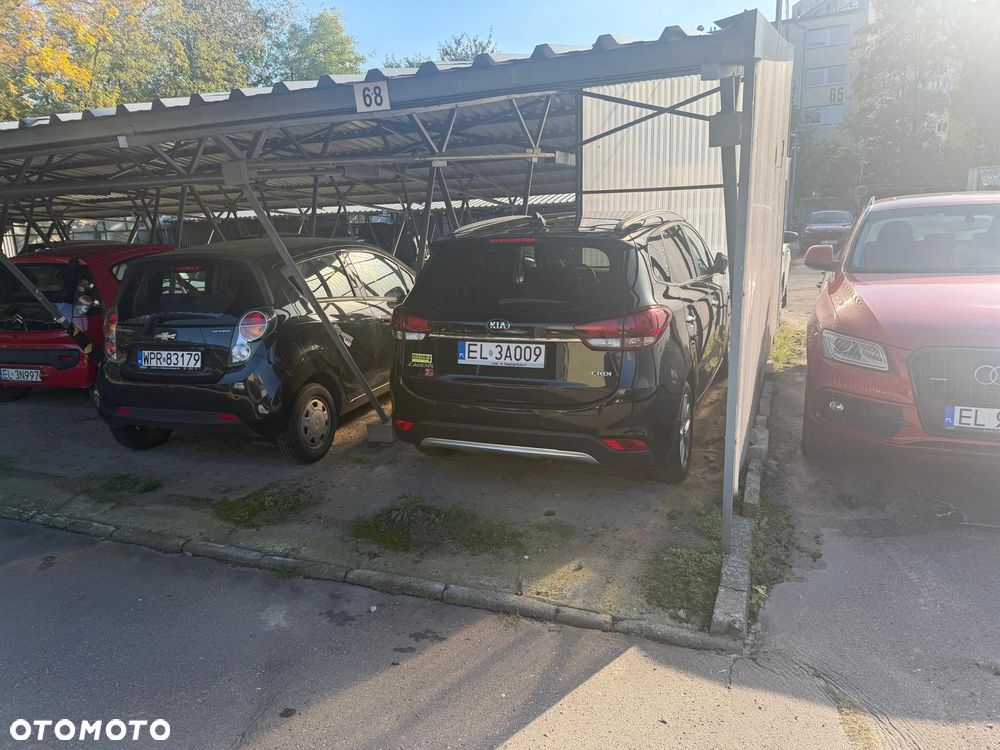 Kia Carens 1.7 CRDi L 7os - 18