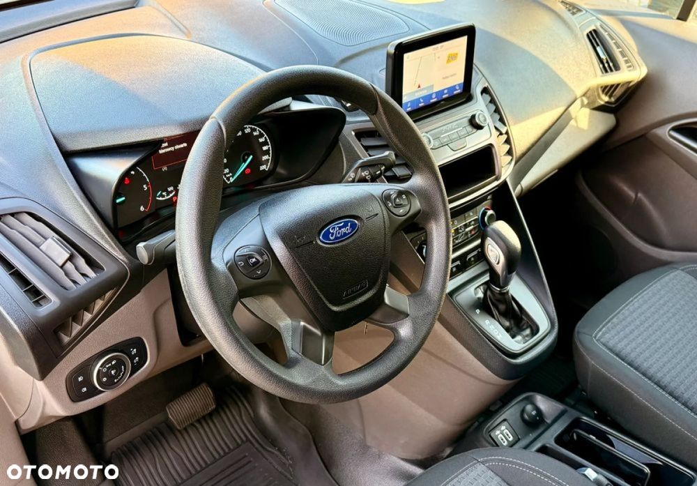 Ford Transit Connect - 25