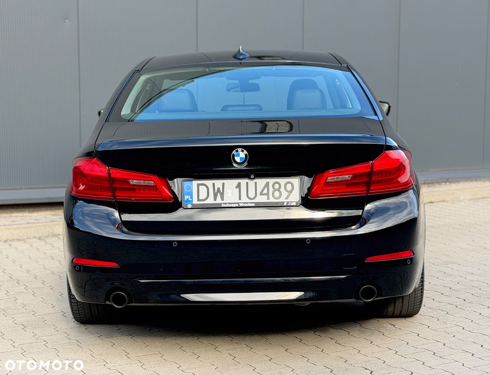 BMW 5 Series 2017 photo 5