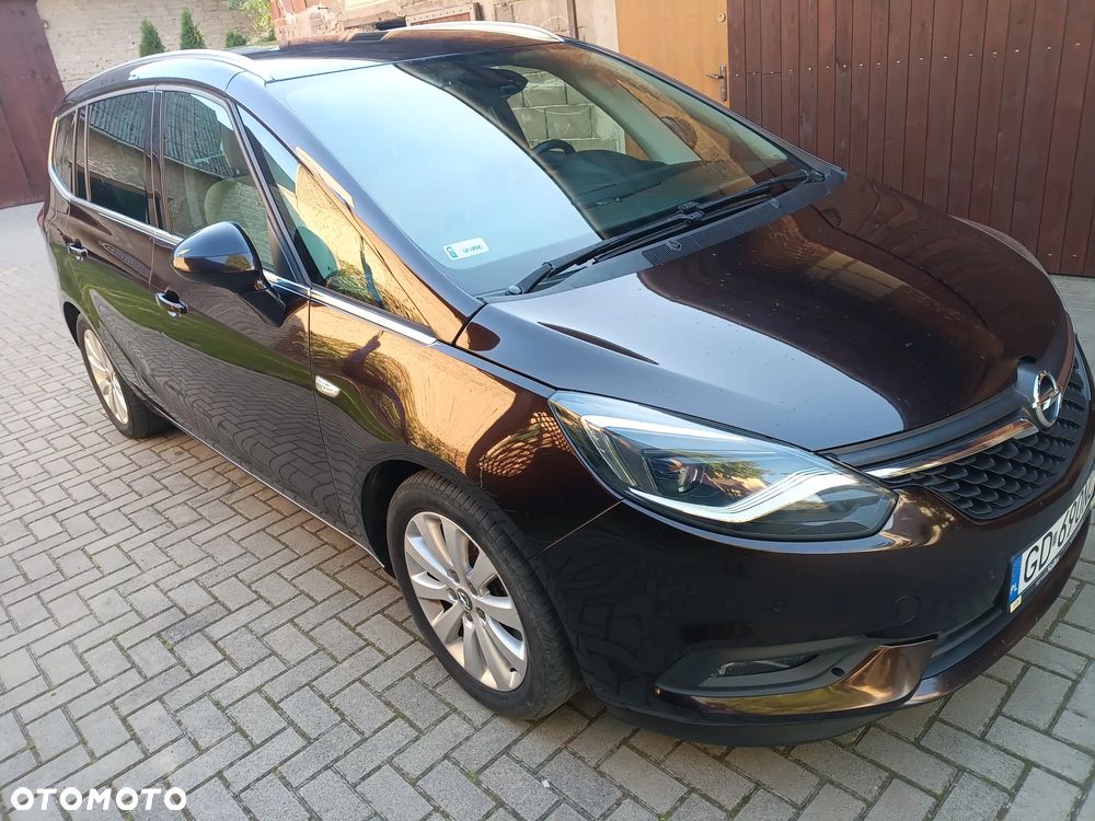Opel Zafira - 28