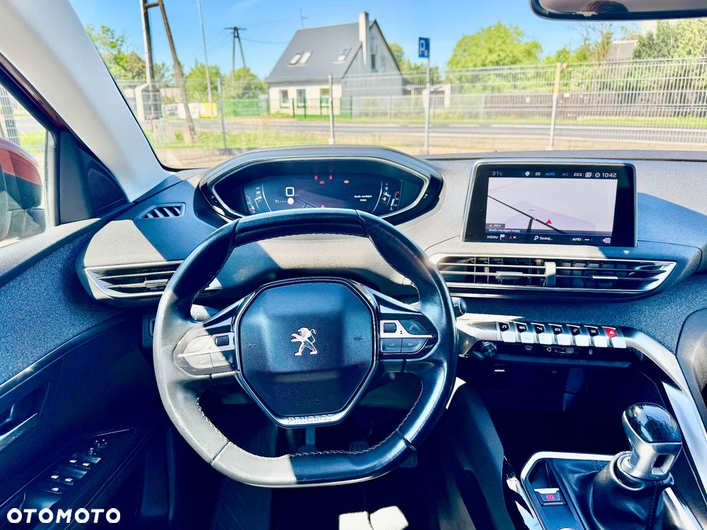 Peugeot 3008 PureTech 130 Stop & Start GPF Allure - 13