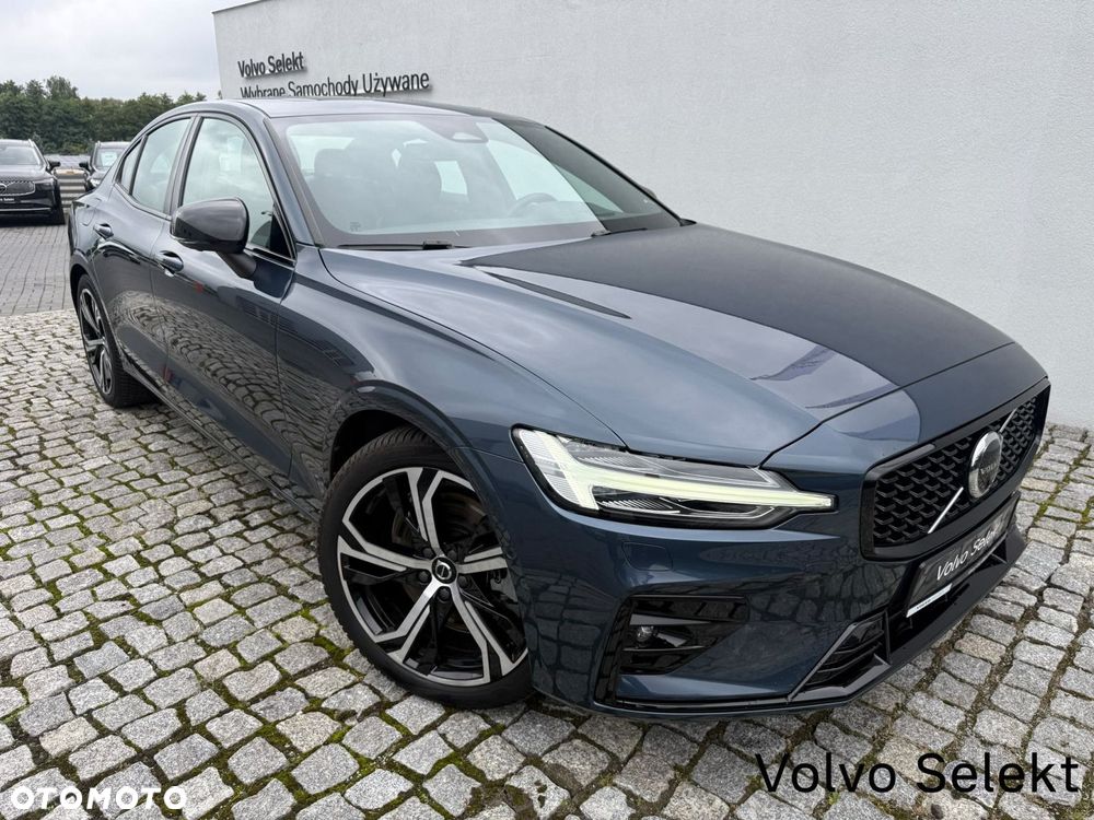 Volvo S60 2023 photo 3
