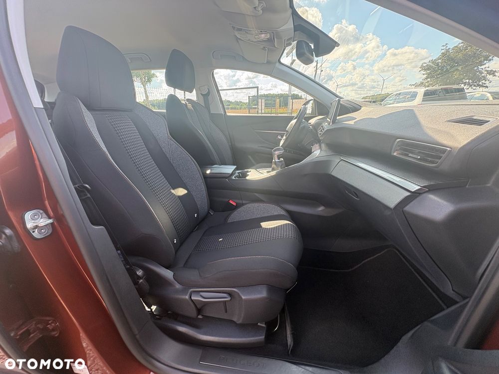 Peugeot 3008 1.2 PureTech Active - 9