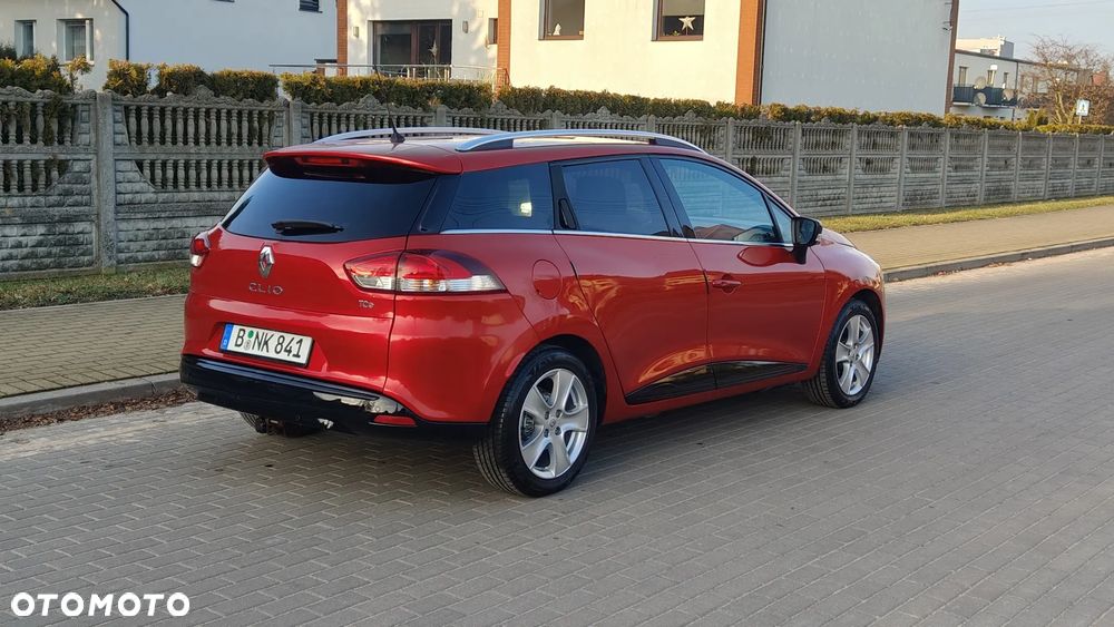 Renault Clio - 5