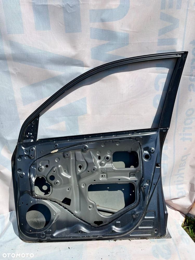 Drzwi Toyota RAV4 III 2005-2012r. przód prawy - 2