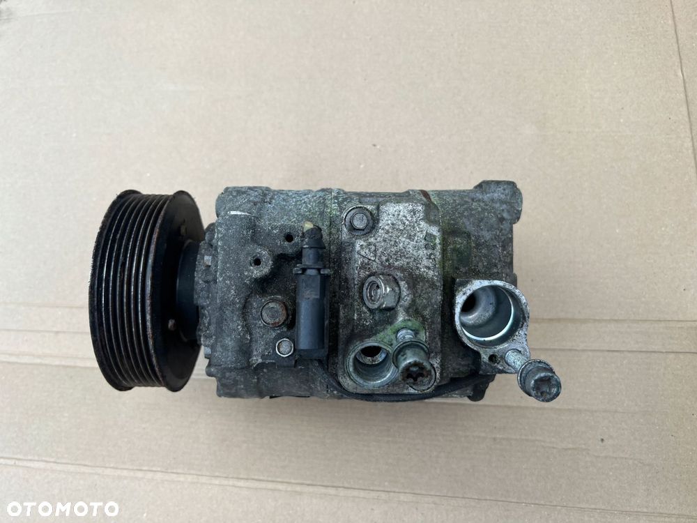 sprężarka kompresor klimatyzacji audi a8 d3 w12 6.0 bht 4e0260805t - 4