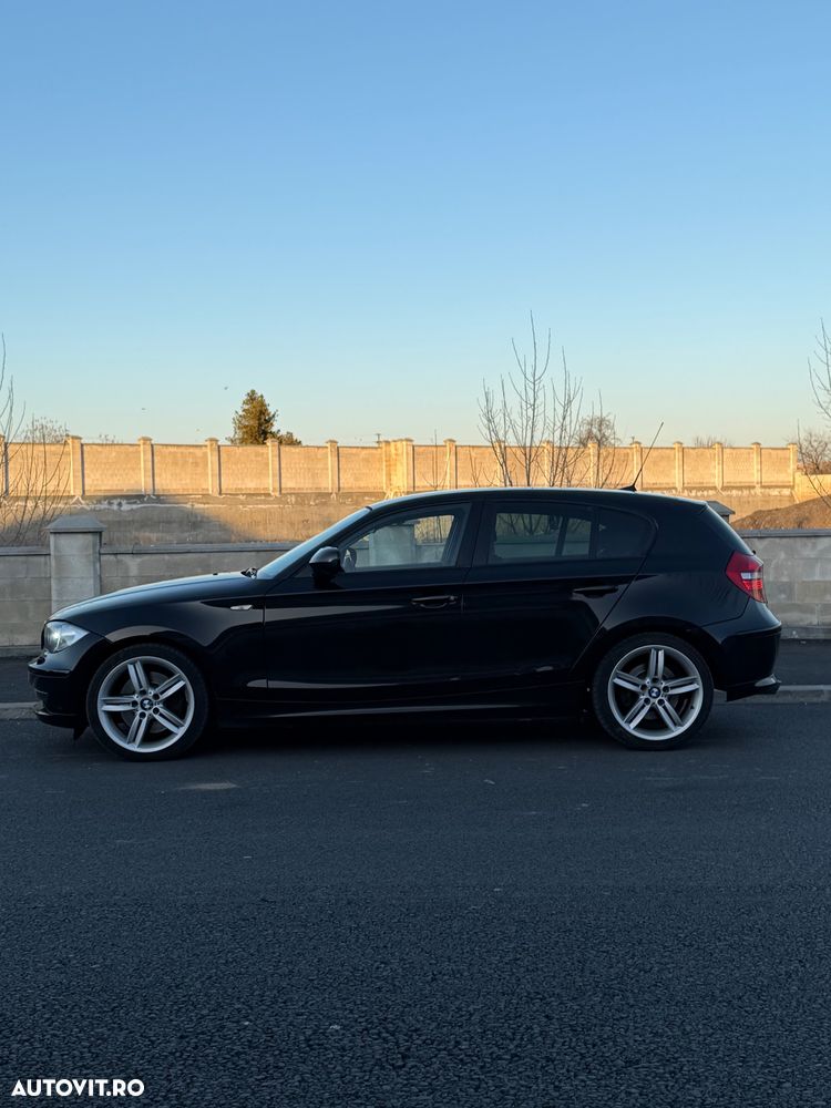 BMW Seria 1 123d DPF Aut. Edition Sport - 6