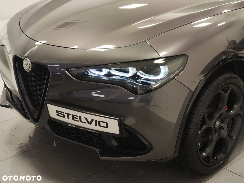 Alfa Romeo Stelvio 2.0 Turbo Veloce Q4 - 2