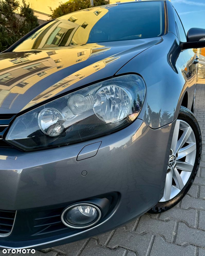 Volkswagen Golf - 11