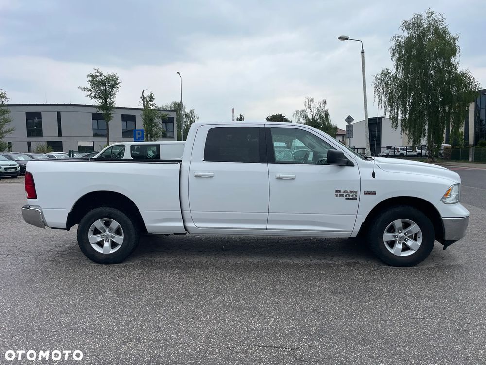 Dodge RAM - 8