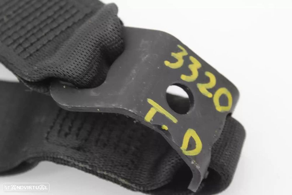 FIXAÇÃO CINTO TRASEIRO BMW 1 2008 -603854000 - 2