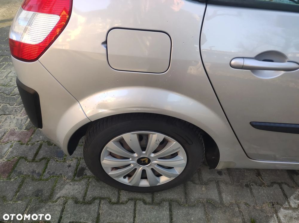 Renault Scenic 2.0 16V Expression - 4