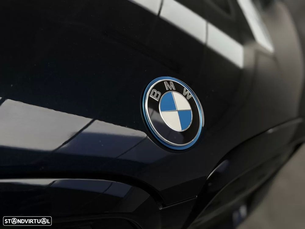 BMW iX3 M Sport Impressive - 6