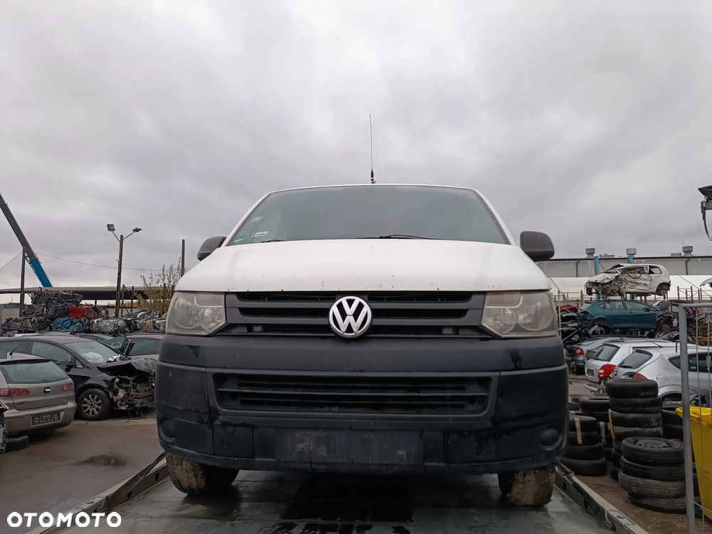 VW T5 lift z silnikem 2.0 TDI ozn.  CAAA skrzynią manualną OZN. LRS .lakier kod LB9A - 2