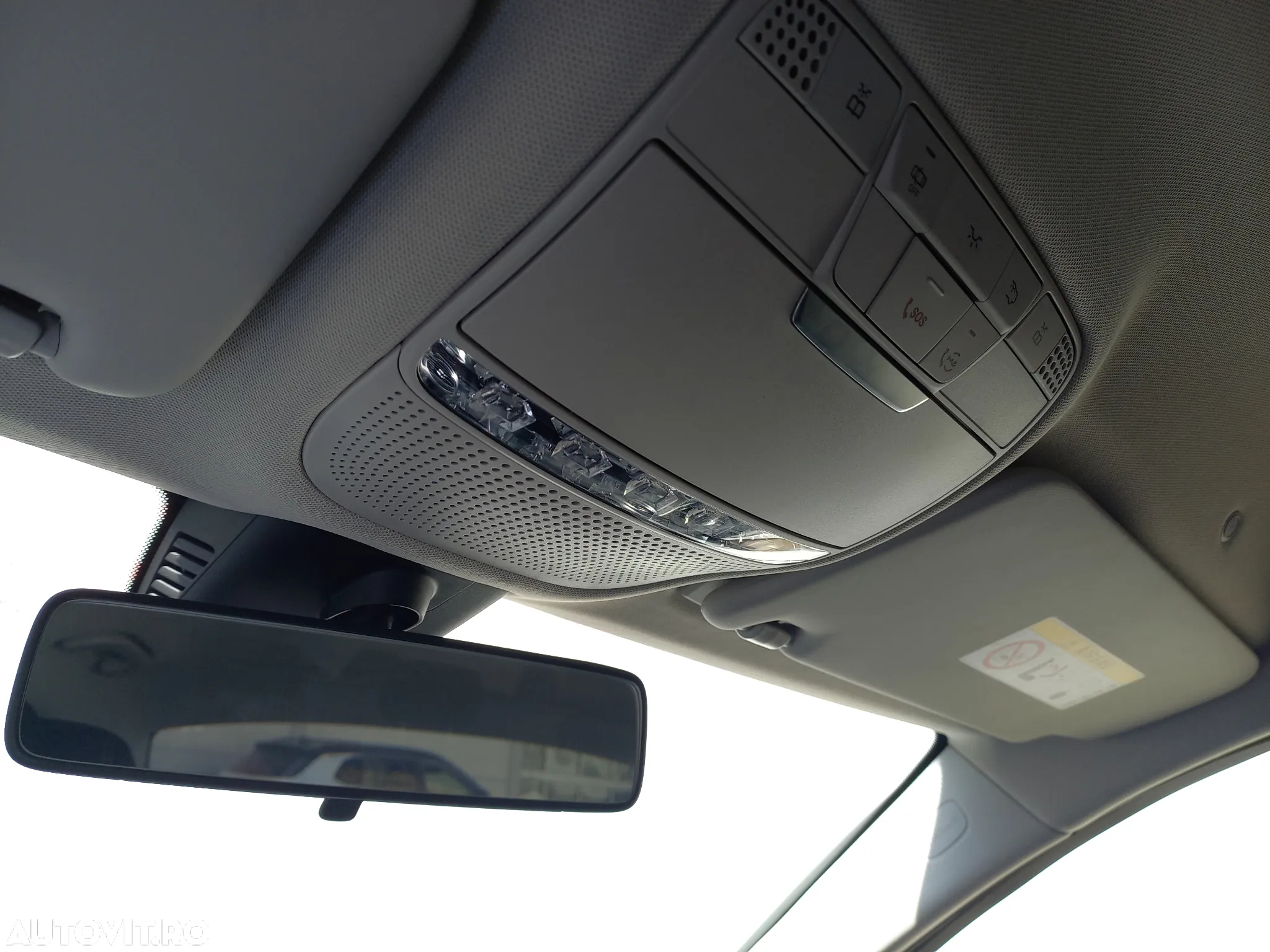 Mercedes-Benz C 300 e 9G-TRONIC Avantgarde - 25