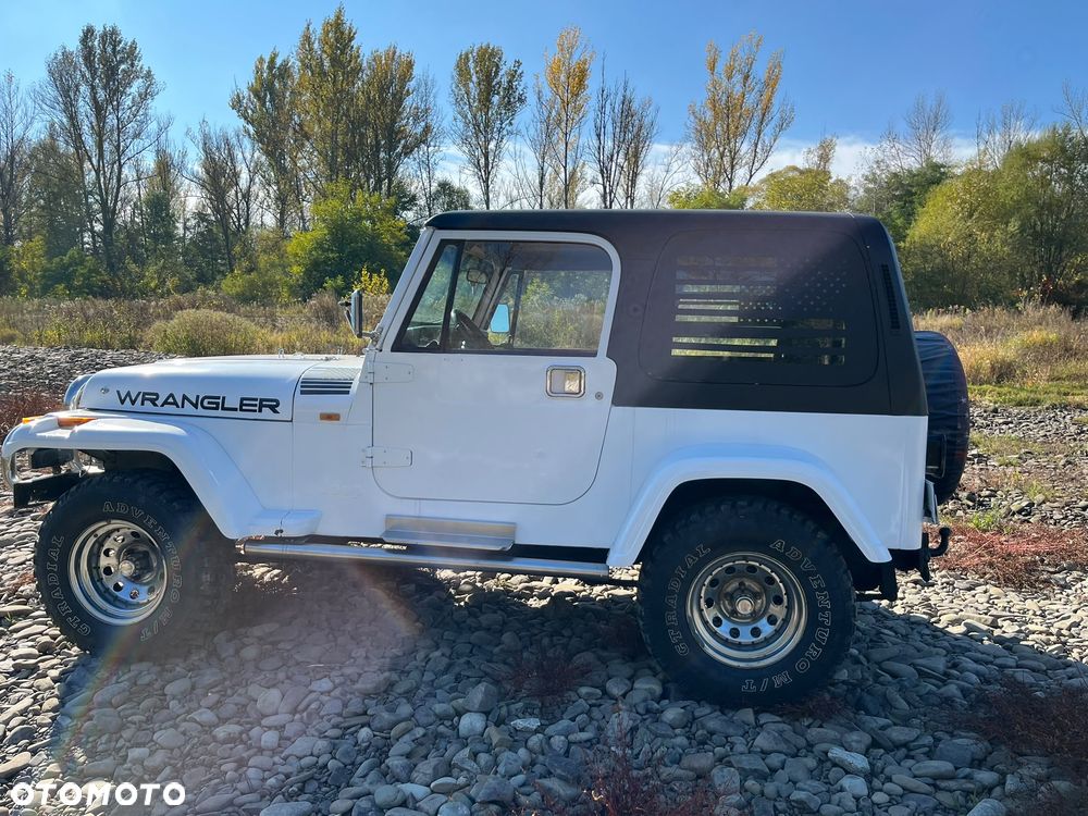 Jeep Wrangler 2.5L - 4