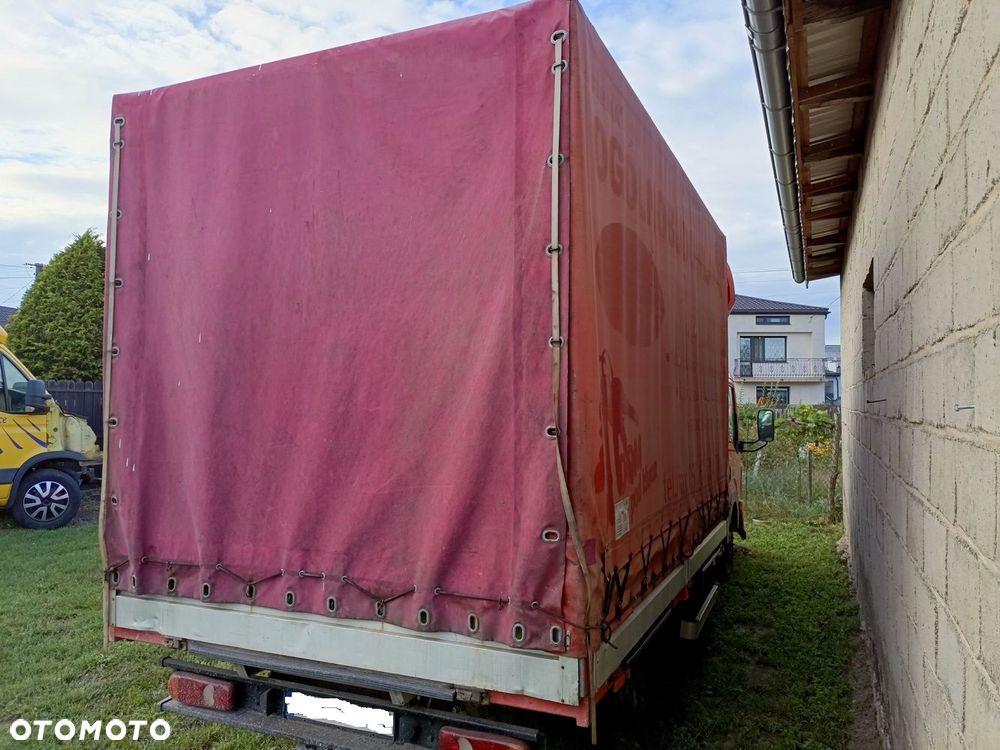 Renault Maxity Nissan Cabstar 2008r 2,5YD25 rama zarej w PL skrzynia ładunkowa plandeka 365x215x225 zderzak hak holowniczy koła drzwi stopień owiewka lusterko reflektor atrapa fotel kanapa zestaw do odpalenia wtryski pompa listwa wtryskowa osprzet silnika i inne - 3