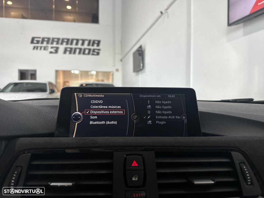 BMW 328 i Auto Pack M - 44