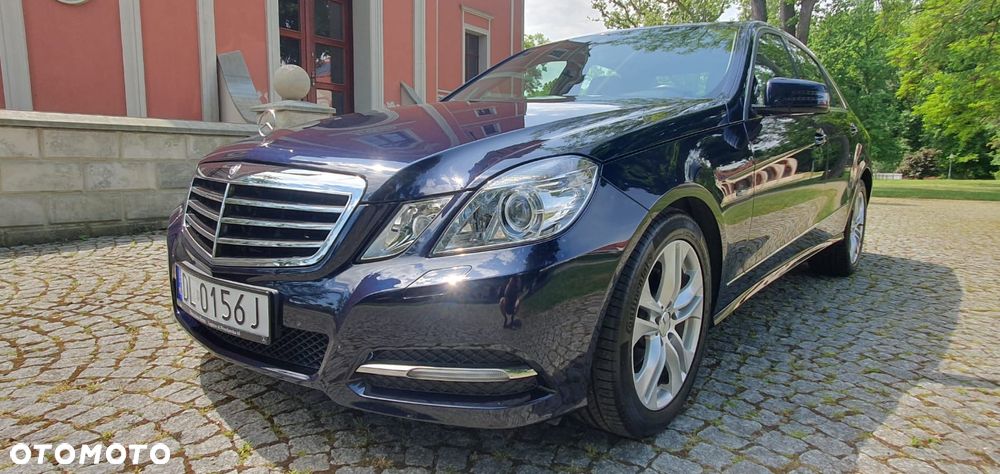 Mercedes-Benz Klasa E - 23