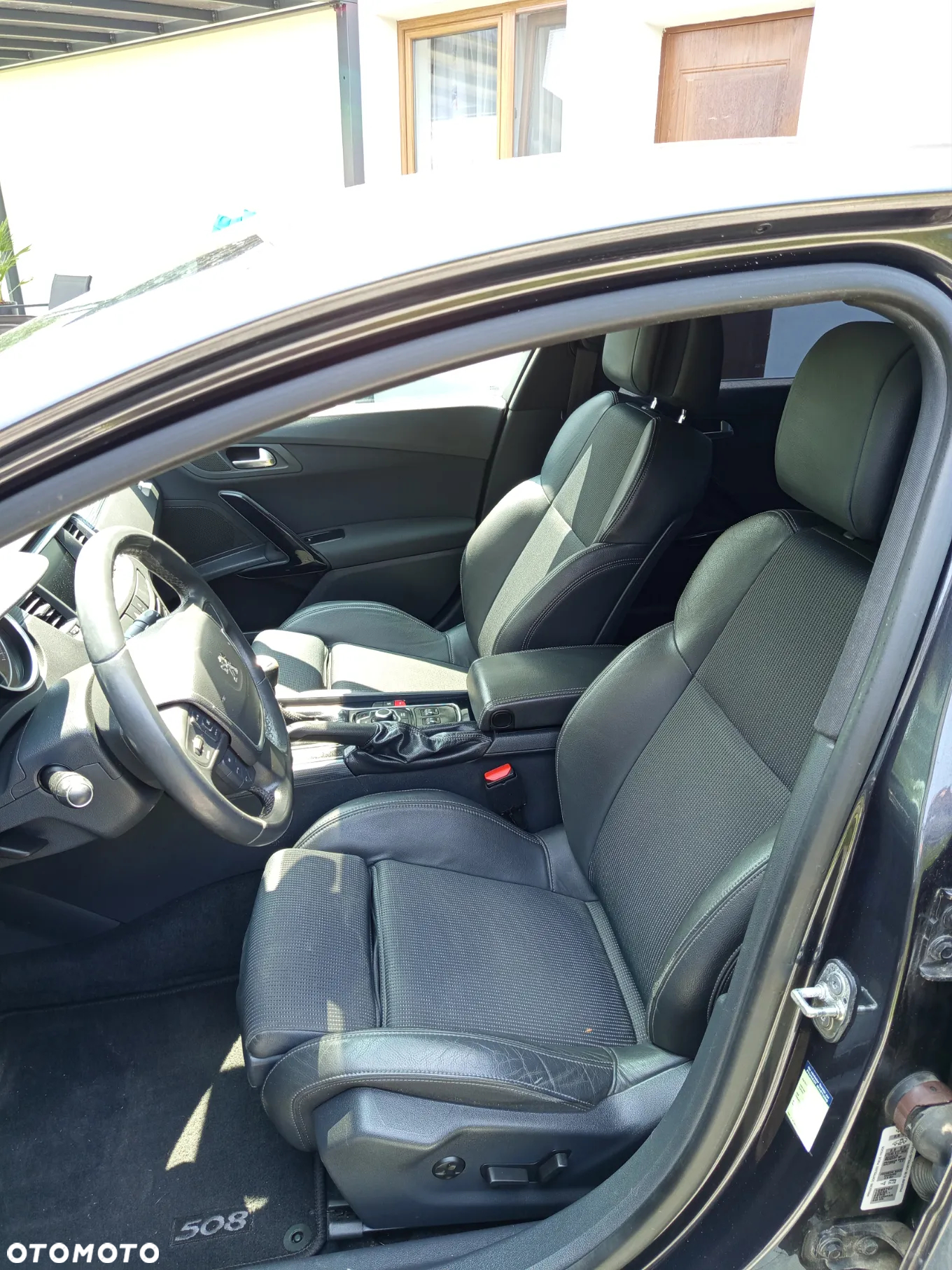 Peugeot 508 1.6 T Allure - 12