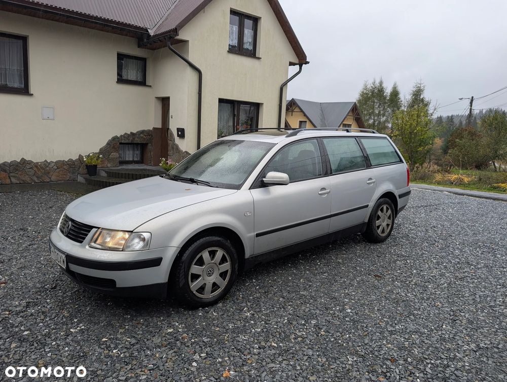Volkswagen Passat 1.8T - 4