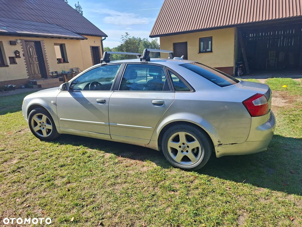 Audi A4 Limousine 2005 photo 4