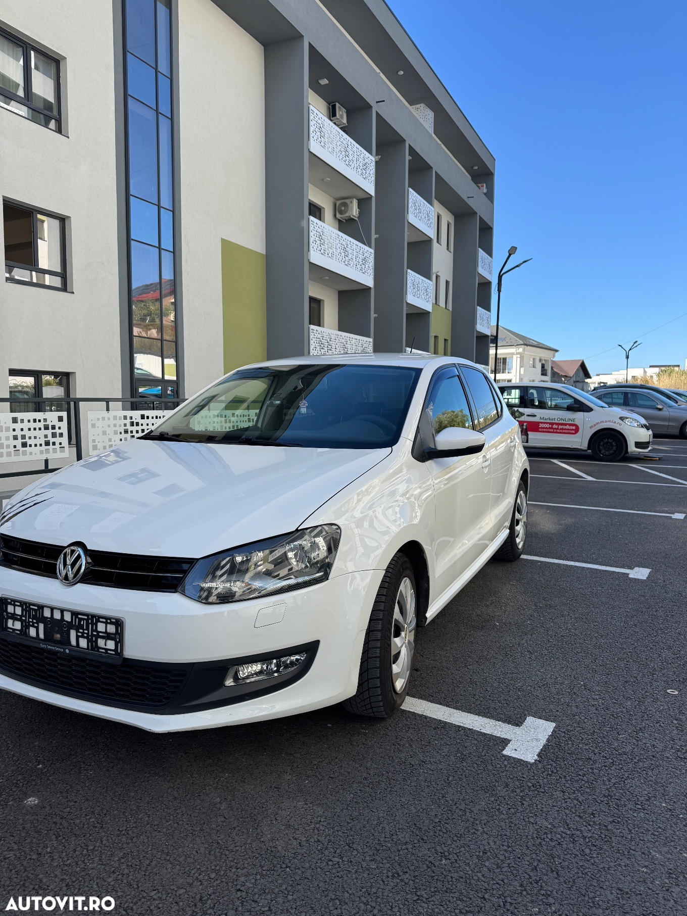 Volkswagen Polo - 2