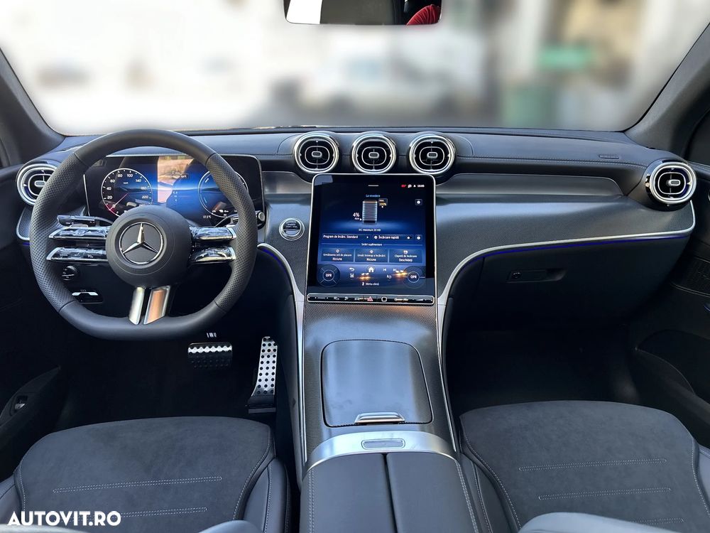 Mercedes-Benz GLC 300 e 4MATIC PHEV - 11