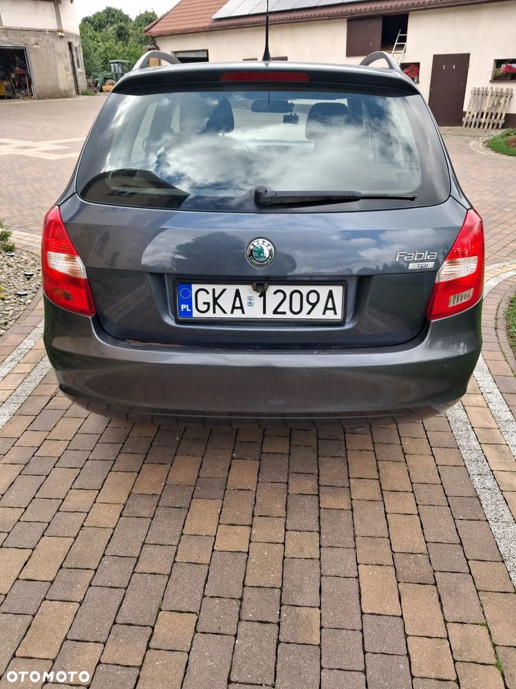 Skoda Fabia - 2