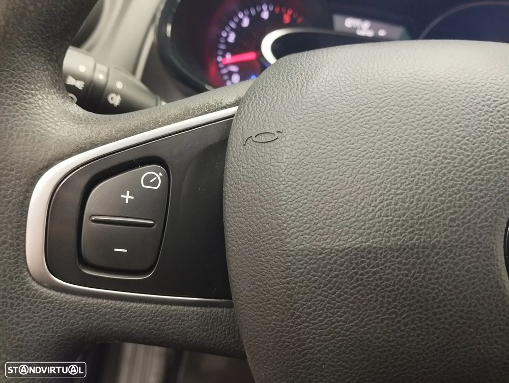 Renault Clio 1.5 dCi Zen - 15