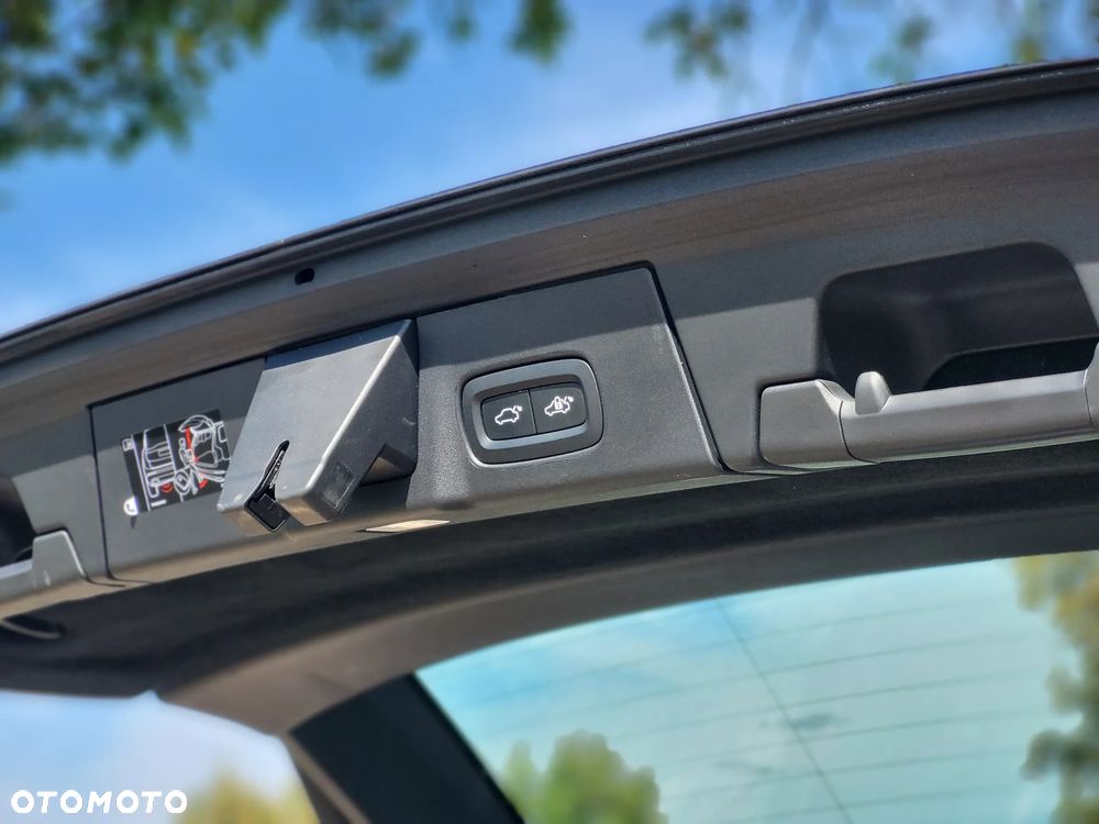 Volvo V90 - 29