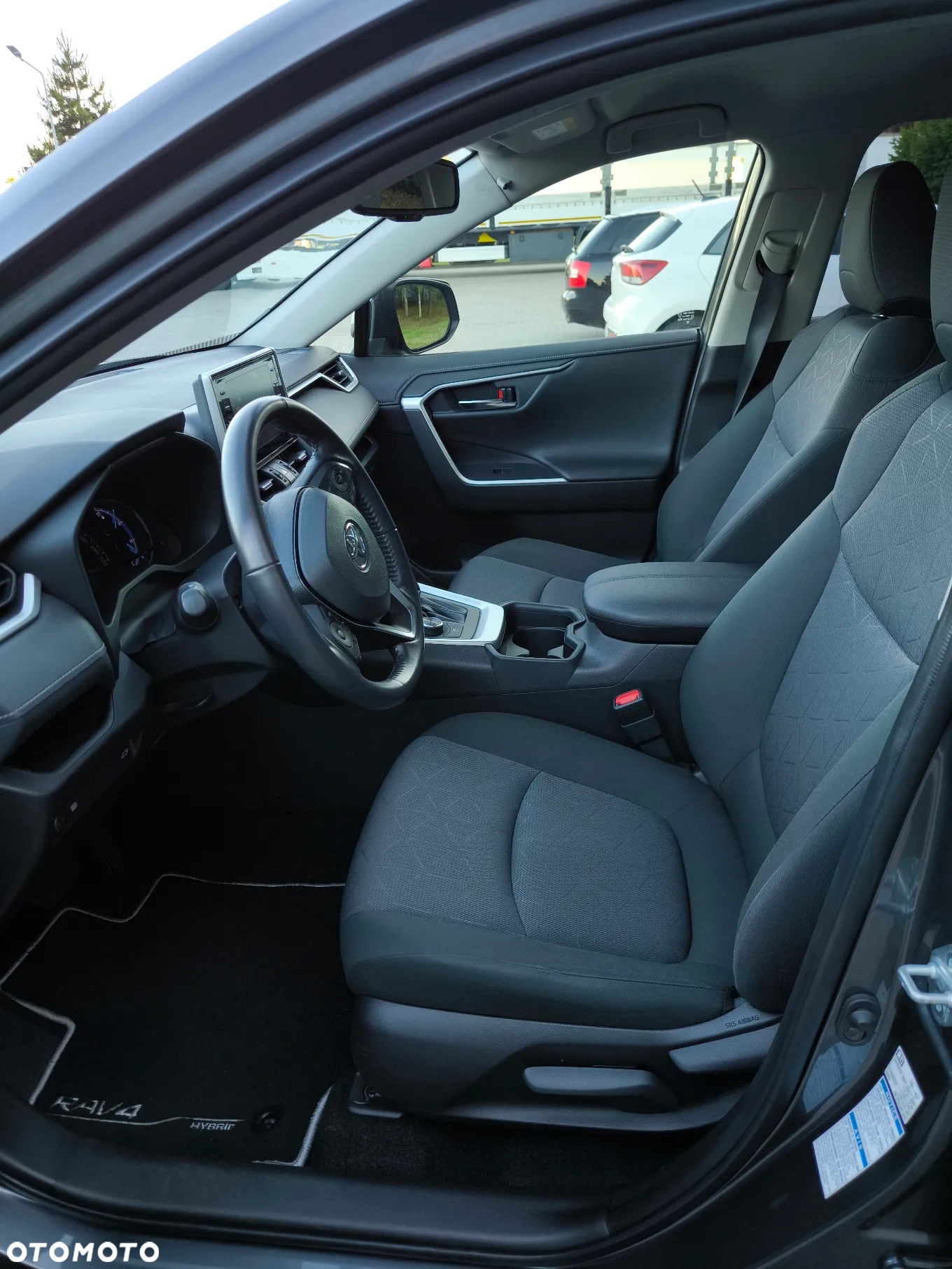 Toyota RAV4 - 17