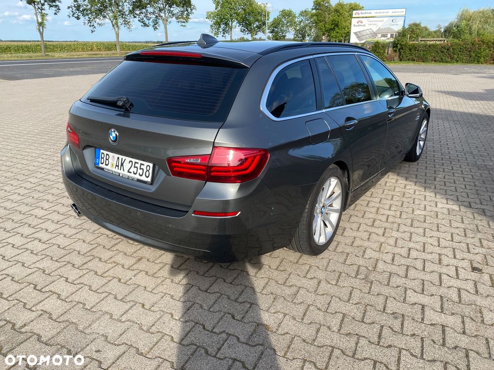 BMW Seria 5 520d Luxury Line sport - 4
