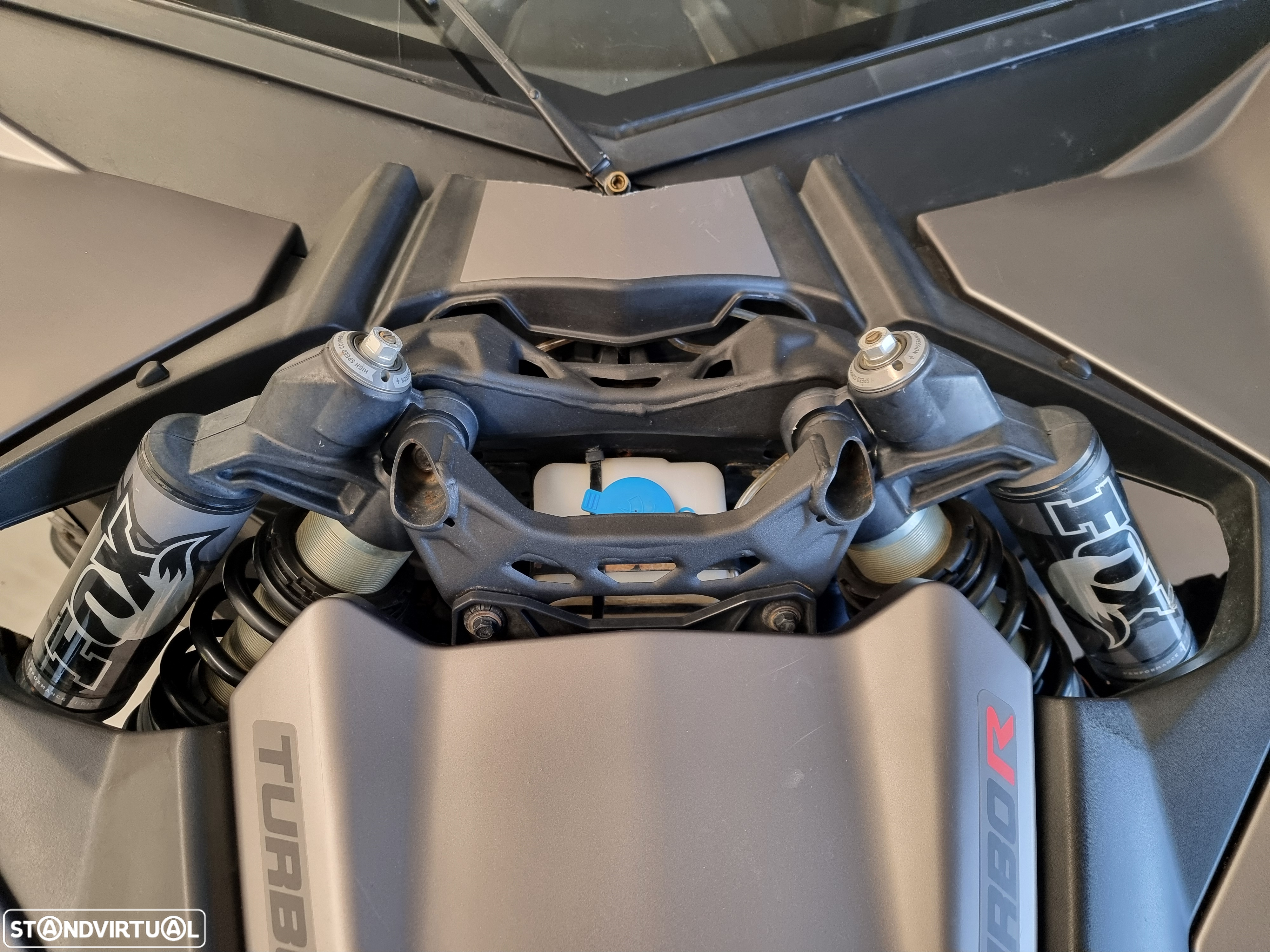 Bombardier CAN AM Maverick X3 XDS Turbo R - 21