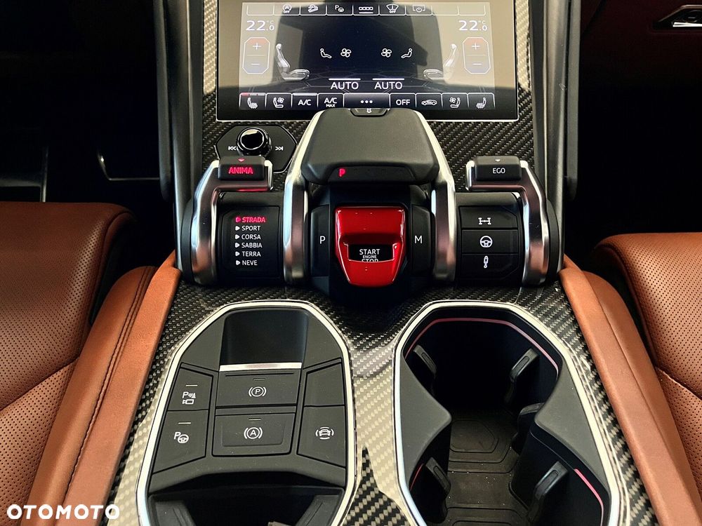 Lamborghini Urus - 20