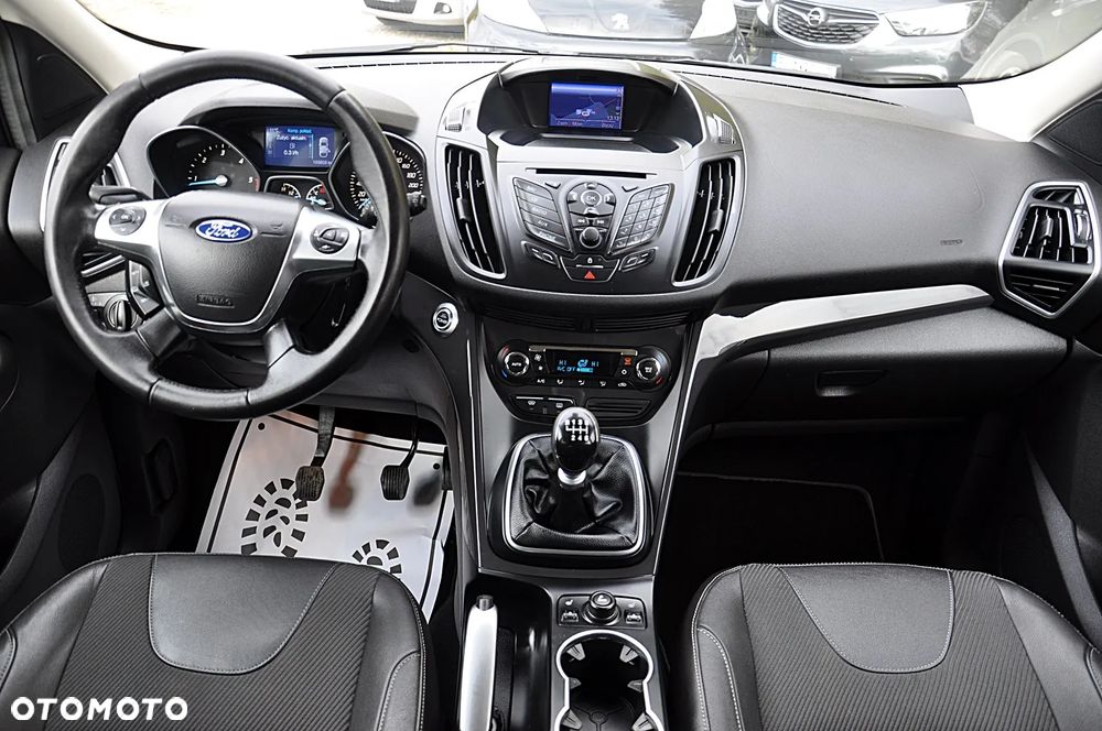 Ford Kuga - 18