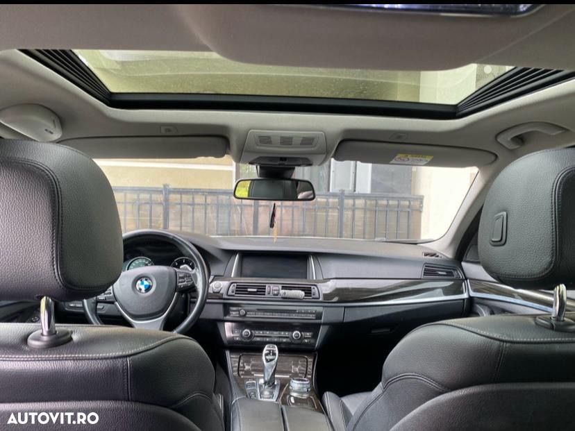 BMW Seria 5 525d xDrive - 2