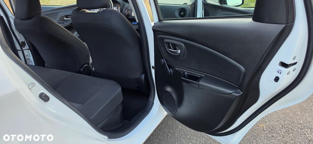 Toyota Yaris 1.5 VVT-i Team Deutschland - 31