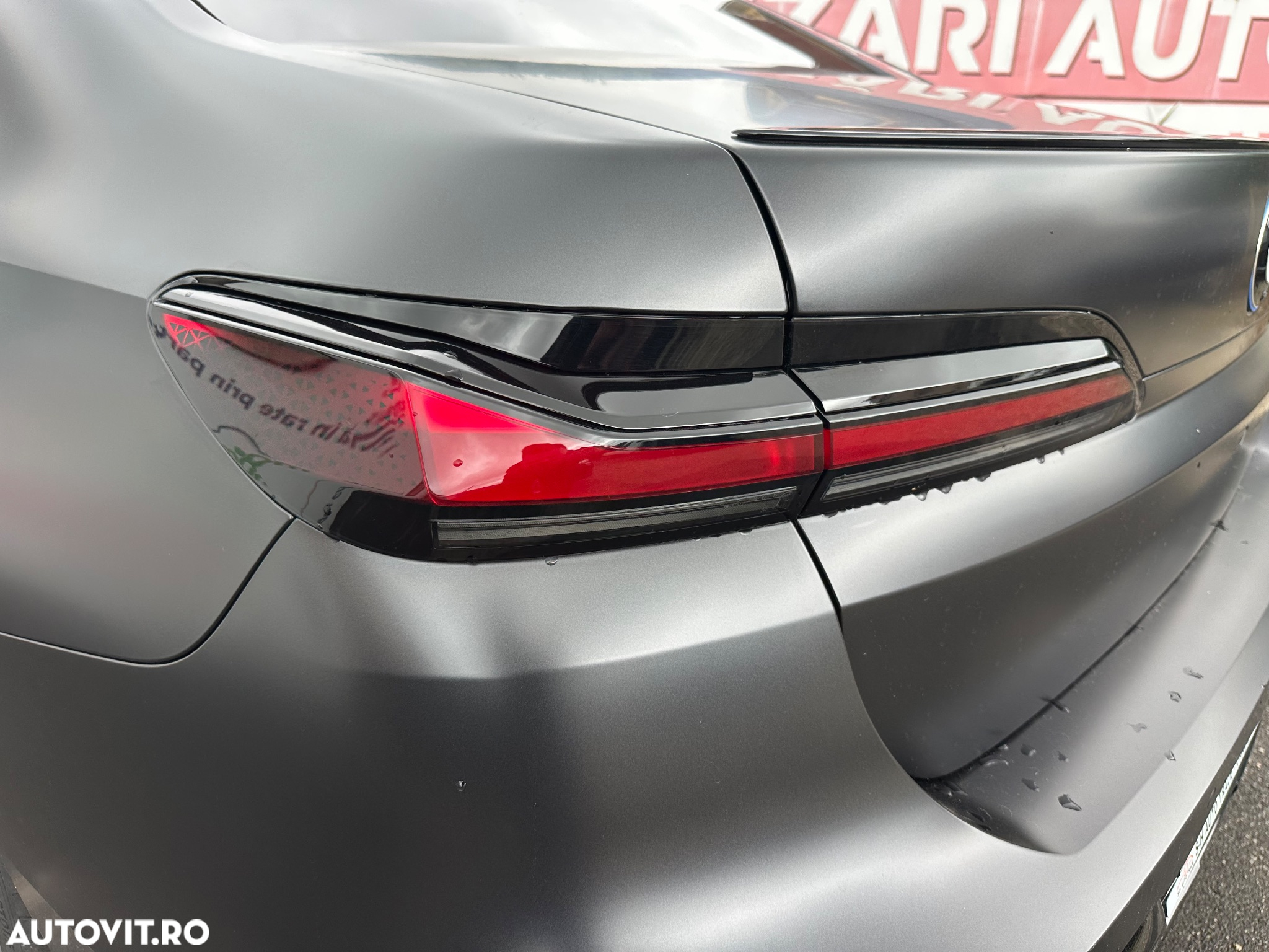 BMW Seria 7 - 16