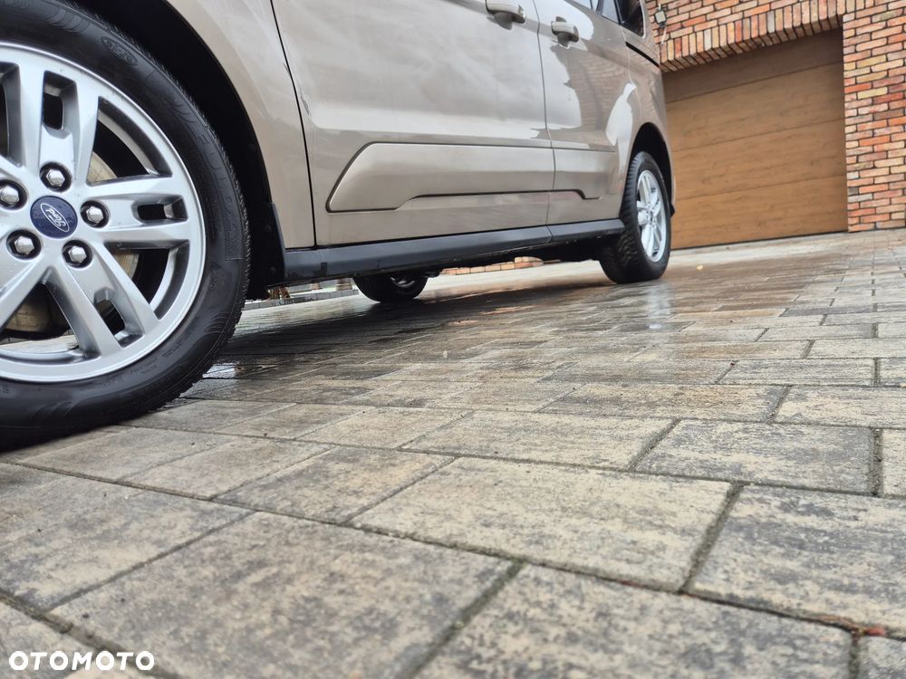 Ford Tourneo Connect Gr 1.5 TDCi Titanium PowerShift - 15