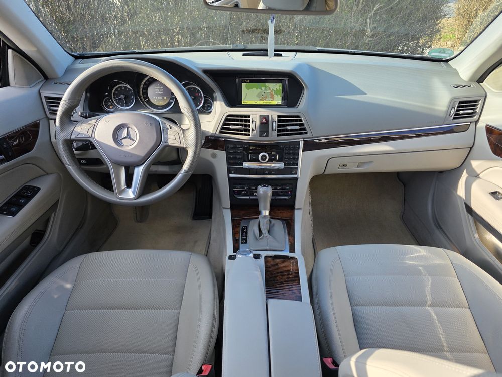 Mercedes-Benz Klasa E - 11