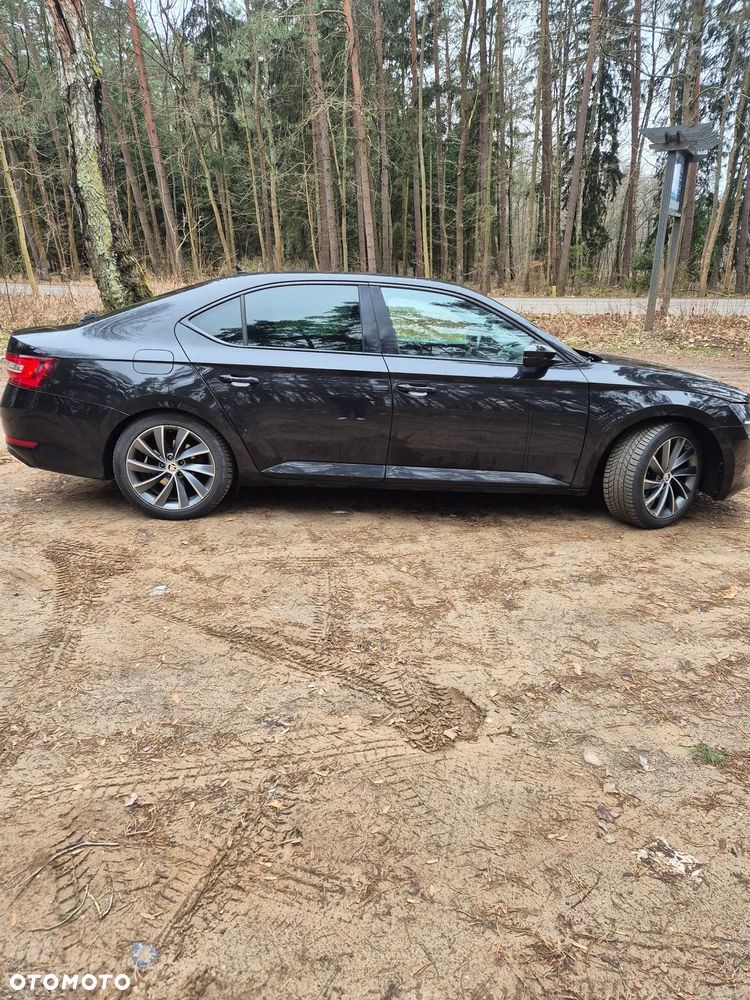 Skoda Superb 2.0 TDI 4x4 L&K DSG - 14