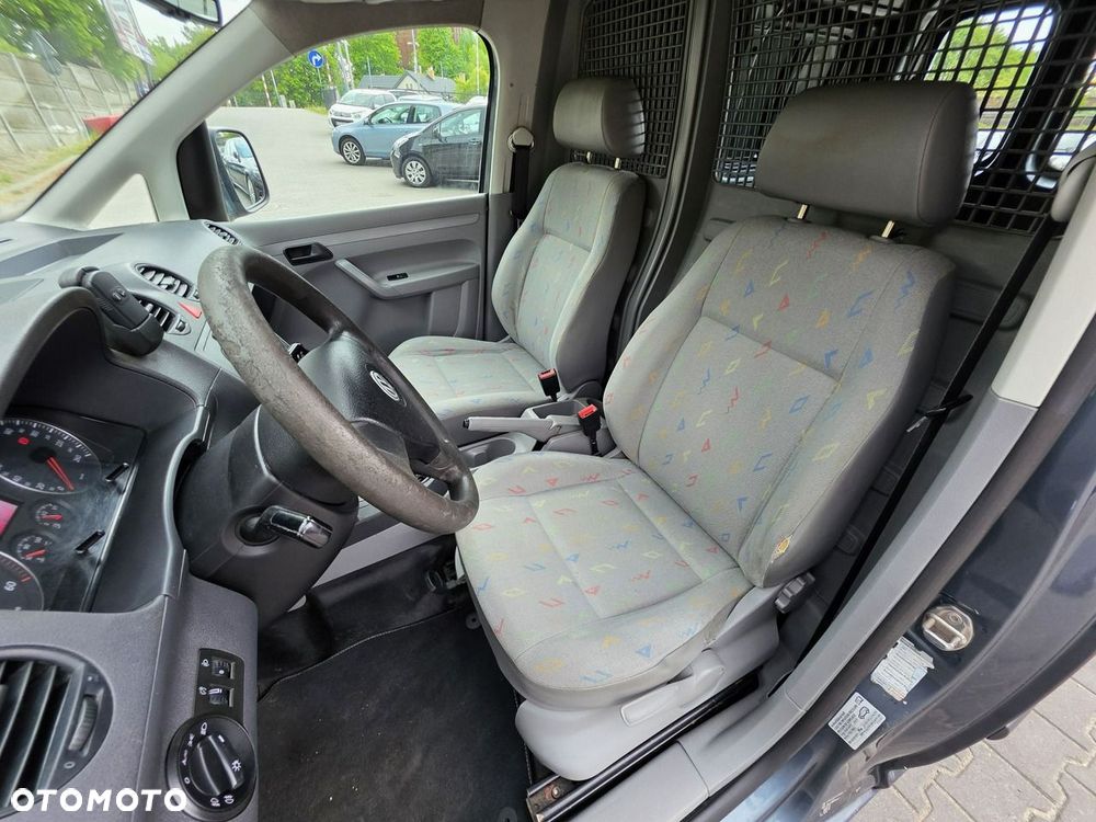 Volkswagen Caddy - 10