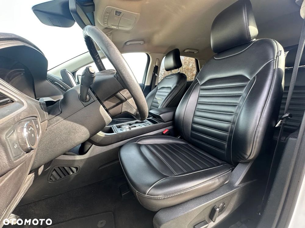 Ford Edge 2.0 EcoBlue Bi-Turbo 4x4 Titanium - 19