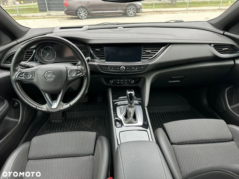 Opel Insignia - 9
