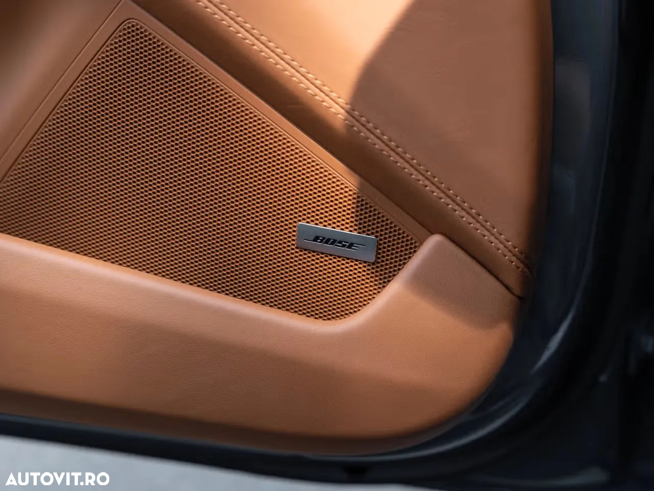 Porsche 911 Targa 4 GTS PDK - 18