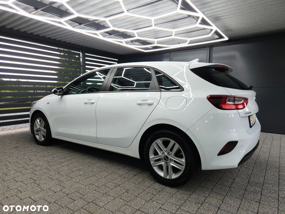 Kia Ceed 1.0 T-GDI 120 OPF Vision - 21